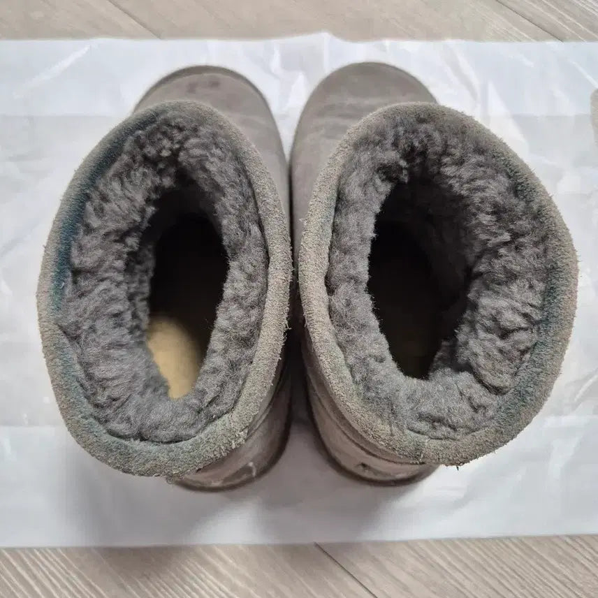 [BUNJANG] Bearpaw UGG Boots 235 Winter Boots / 베어파우 어그부츠 털부츠 235(37)