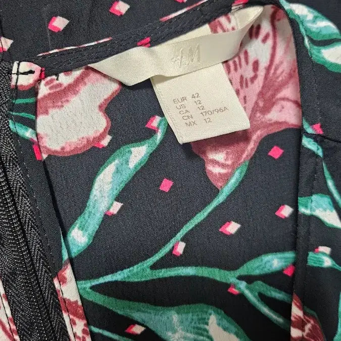 [BUNJANG] H&amp;M Autumn Dress / H&amp;M 자크 멋스런 가을 원피스