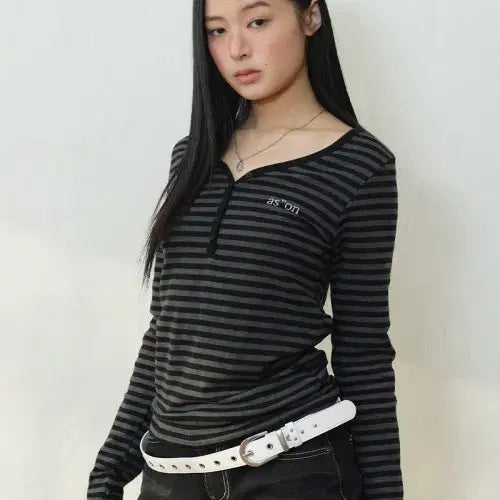 [BUNJANG] As on Striped Henley Neck Long Sleeve T-Shirt / 애즈온 스트라이프 헨리넥 긴팔 티셔츠 새상품