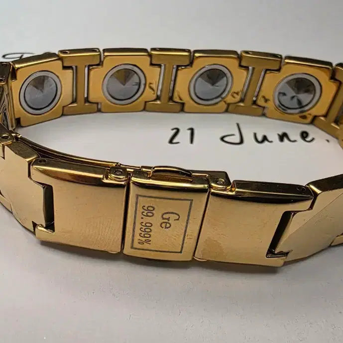 [BUNJANG] Premium Germanium Bracelet with Large Chips (99.999% Purity) / 골프게르마늄팔찌 대형칩 장착 (순도 99.999% )