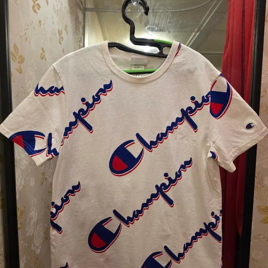 [BUNJANG] Champion All Over Logo T-shirt White M / 7/43 챔피온 올오버 로고 반팔 티셔츠 화이트 M