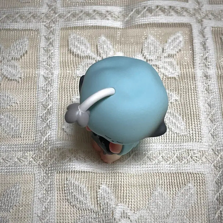 [BUNJANG] Pop Mart Dimoo Beside You Series Embrace Figure / 팝마트 디무 네 곁에 있을게 시리즈 내가 감싸줄게 Embrace