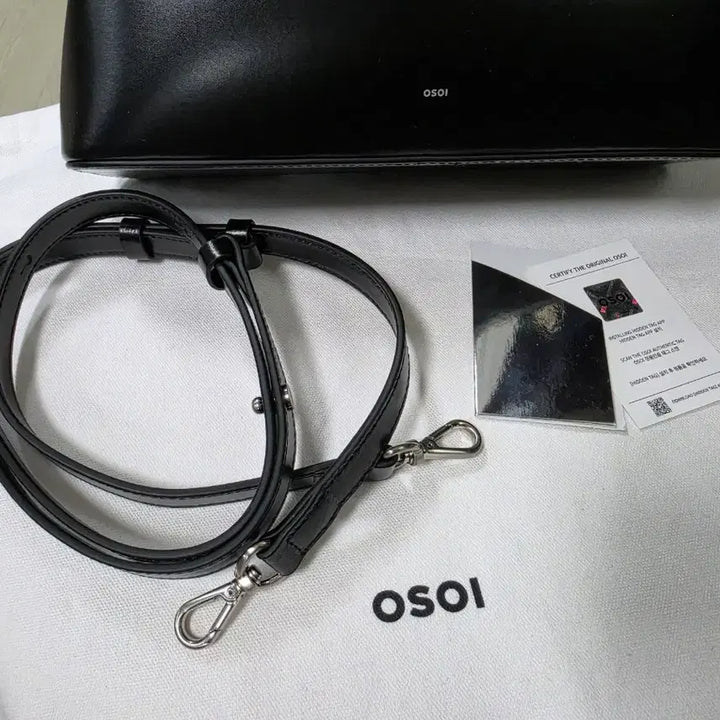 [BUNJANG] OSOI Brot Tote Bag Black / 오소이 브롯 토트백 블랙