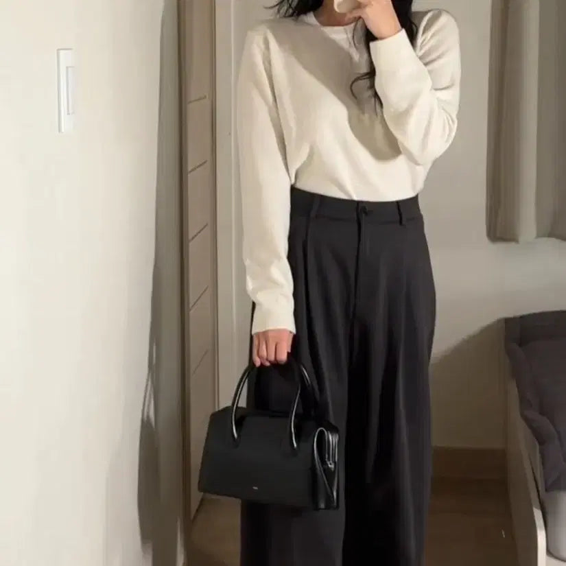 [BUNJANG] OSOI Brot Tote Bag Black / 오소이 브롯 토트백 블랙