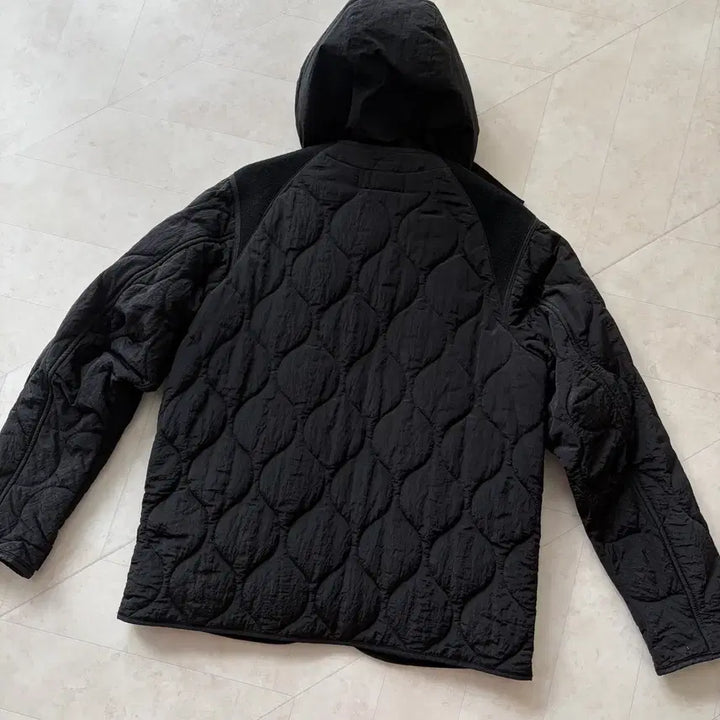 [BUNJANG] Eastlogue Quilted Sherpa Jacket Black / (M)이스트로그 퀼팅 셰르파 자켓 블랙