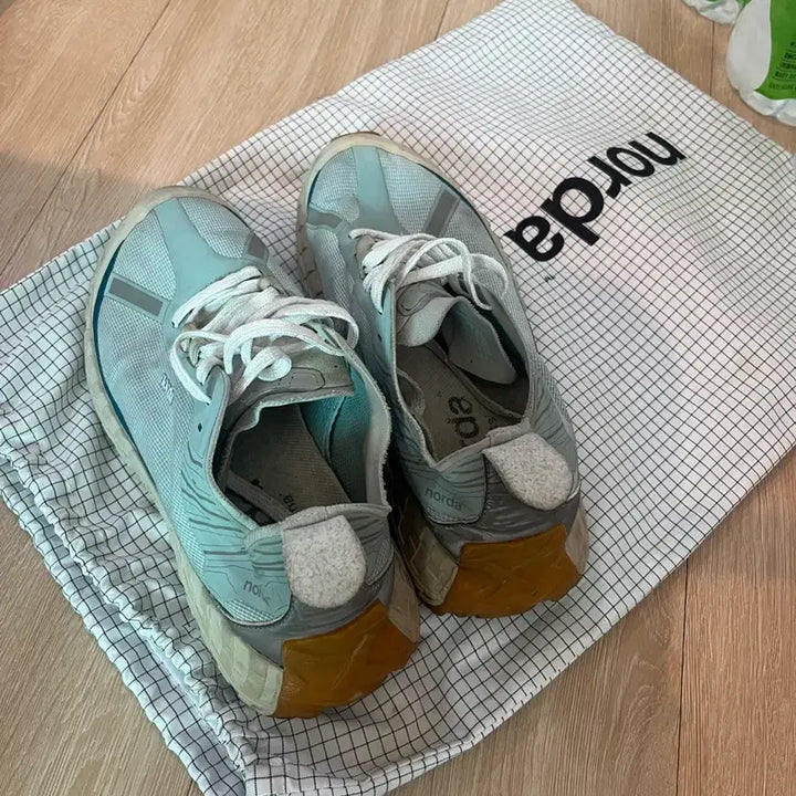[BUNJANG] Norda 001 Running Shoes Sky Blue 240 / 노르다 norda 신더 001 러닝화 운동화 하늘색 240