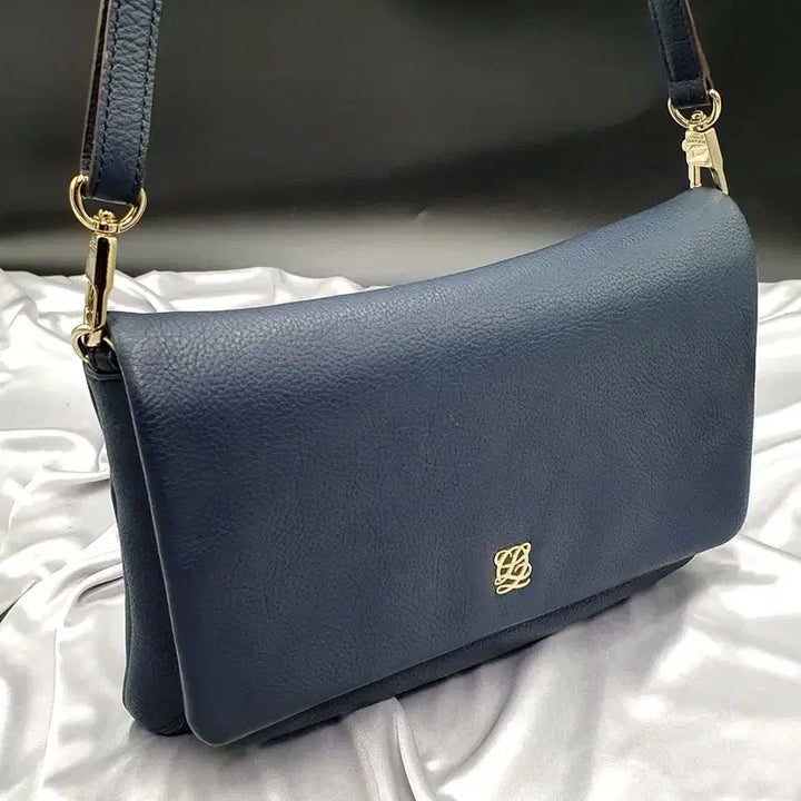 [BUNJANG] Louis Quatorze Leather Crossbody Bag / 루이까또즈 가죽 데일리 숄더백 크로스백 중고 가방 은피아노