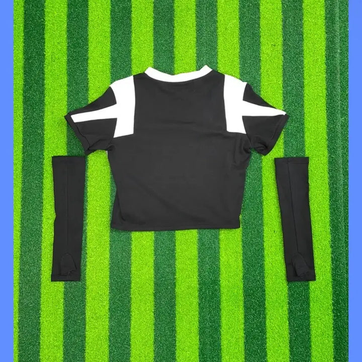 [BUNJANG] KIZIP Aespa Crop Top and Warmer Sleeve Set - Black / (에스파 착용) 키집 워머 슬리브 세트 반팔 크롭 티셔츠 블랙