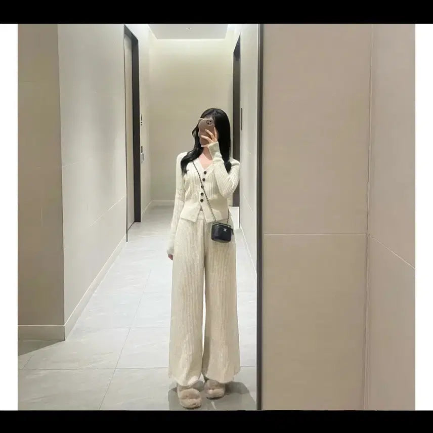 [BUNJANG] Miu Ivory Knit Cardigan &amp; Wide Pants Set / 미우 아이보리 니트 가디건 와이드 팬츠 셋업