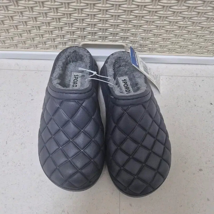 [BUNJANG] Quilted Faux Fur Lined Slippers / 털 슬리퍼