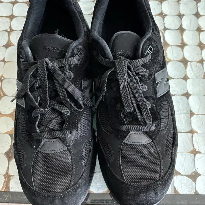 [SOLD OUT] 뉴발란스 992 메이드 인 USA 코어 블랙