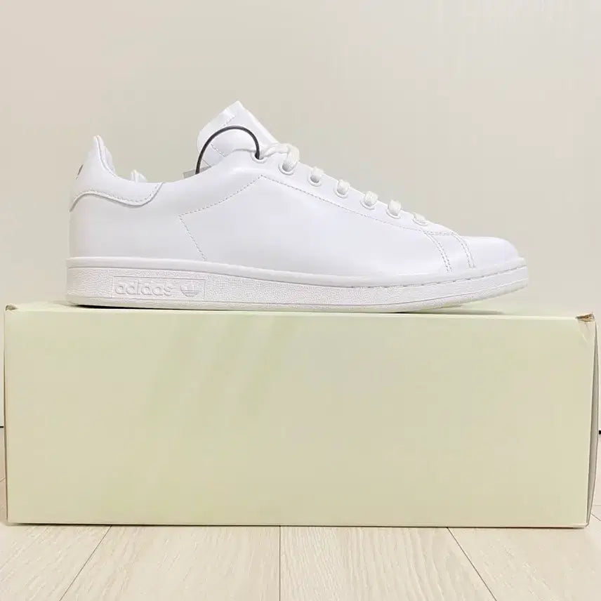 [BUNJANG] DOVER STREET MARKET X ADIDAS STAN SMITH / DOVER STREET MARKET X ADIDAS STAN SMITH