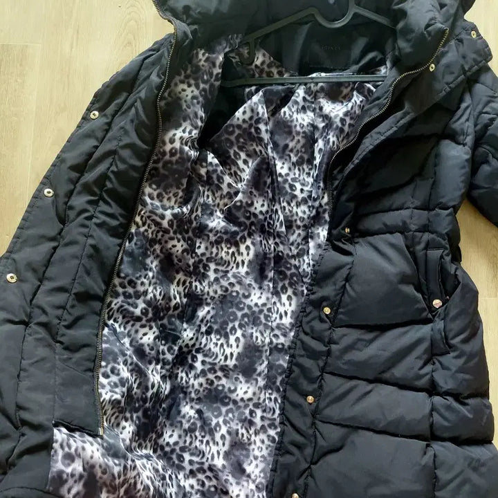 [SOLD OUT] JOINUS 갸루 레오파드 안감 원피스형 패딩