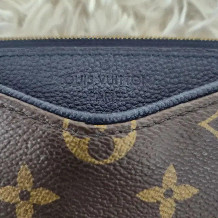 [BUNJANG] Louis Vuitton Pallas Crossbody Bag / 루이비통   크로스