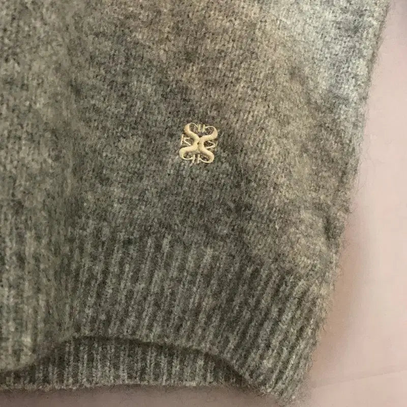 [BUNJANG] M SATUR Two-Tone Mohair Blend Knit Sweater / M SATUR 세터 24 에센 투 톤 모헤어 블렌드 니트