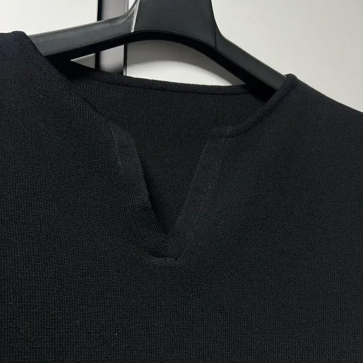 [BUNJANG] Side Slit Knit T-shirt / 반팔 트임 니트