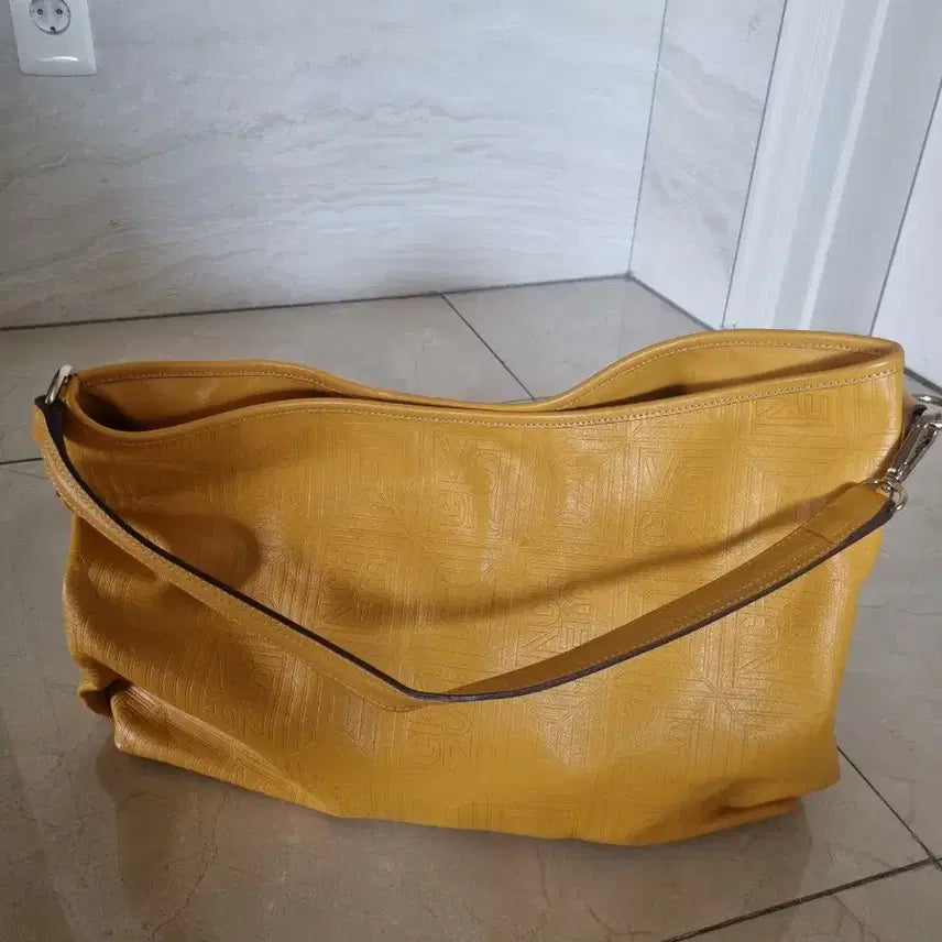 [BUNJANG] VINCIS Leather Shoulder Bag - Yellow / 빈치스 빈치 가죽 숄더백 옐로우