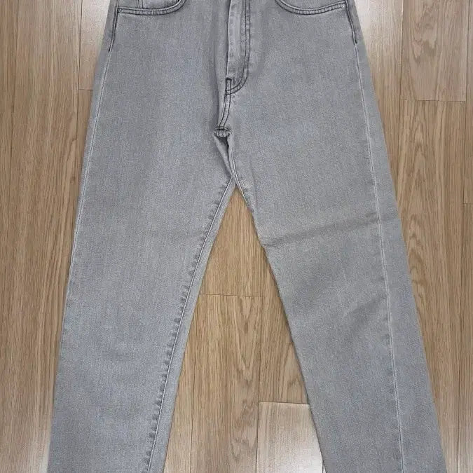 [BUNJANG] Toteme Twisted Seam Denim Jeans / 토템 미드그레이 데님 26