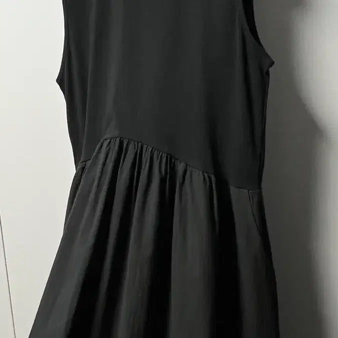 [BUNJANG] Black Shirred Maxi Dress / 이너로 좋은 원피스