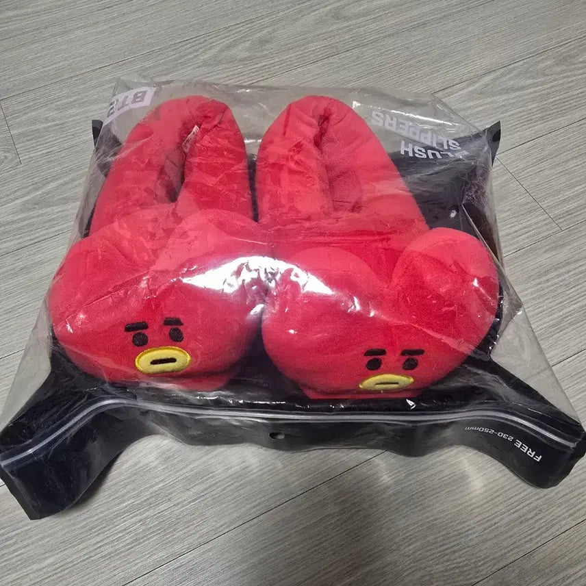 [BUNJANG] BT21 TATA Slippers BTS / (원가양도) BT21 타타 인형 슬리퍼 TATA BTS 방탄소년단