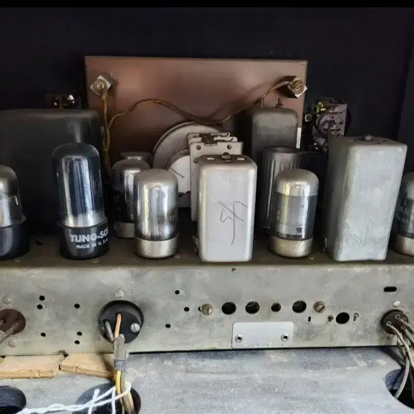 [BUNJANG] Zenith Tube Radio Floor Console / 빈티지 1930~1940년대 Zenith Tube Radio 플로어 콘솔