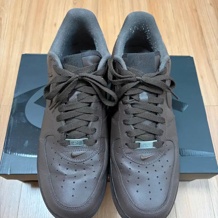 [BUNJANG] Supreme x Nike Air Force 1 Brown Sneakers / [280] 슈프림x나이키 에어포스 1 브라운