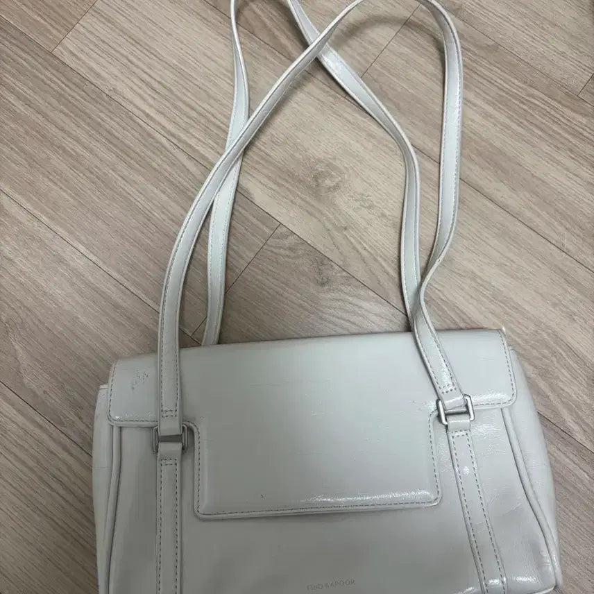 [BUNJANG] Find Kapoor Matty Bag Ivory Shoulder Bag / 파인드카푸어 마티백 아이보리 숄더백