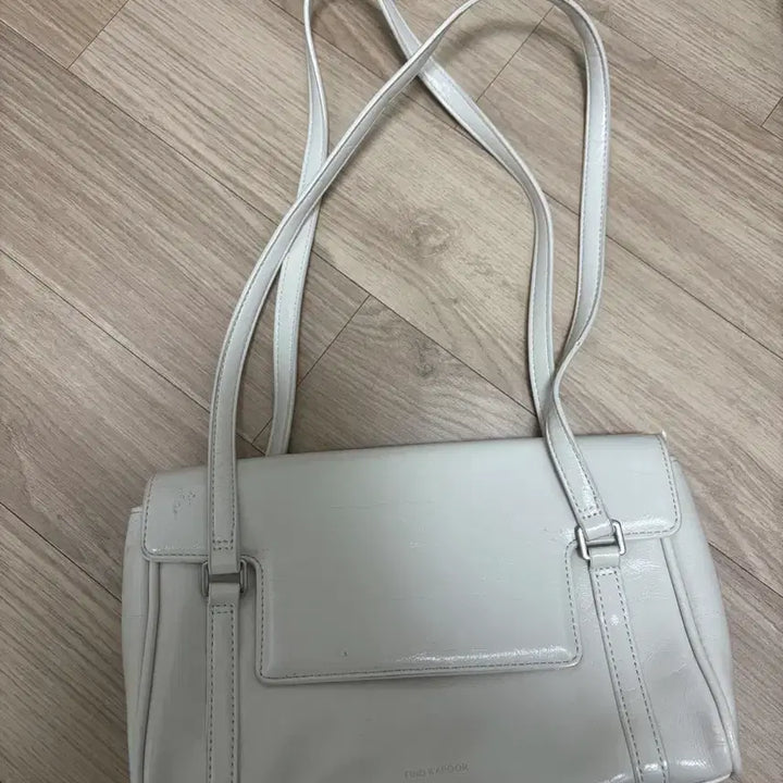 [BUNJANG] Find Kapoor Matty Bag Ivory Shoulder Bag / 파인드카푸어 마티백 아이보리 숄더백