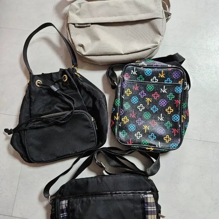 [BUNJANG] Various Crossbody/Shoulder/Tote Bags / 가방 모음 크로스백/숄더백/토트백 개당