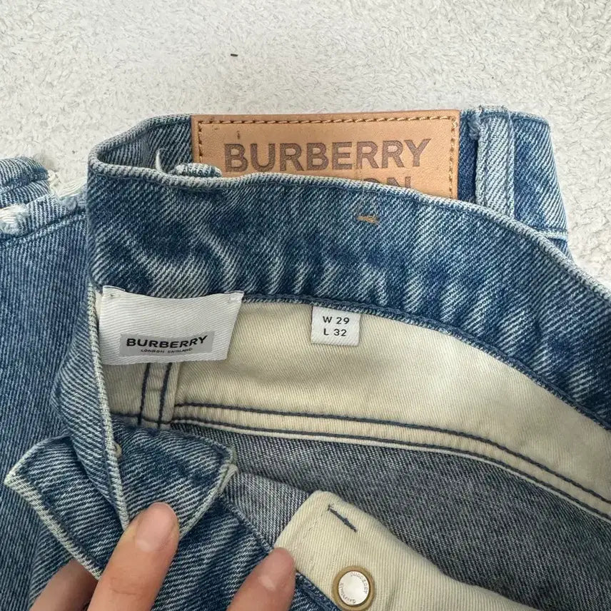 [BUNJANG] Burberry Denim Jeans / 버버리 데님 청바지