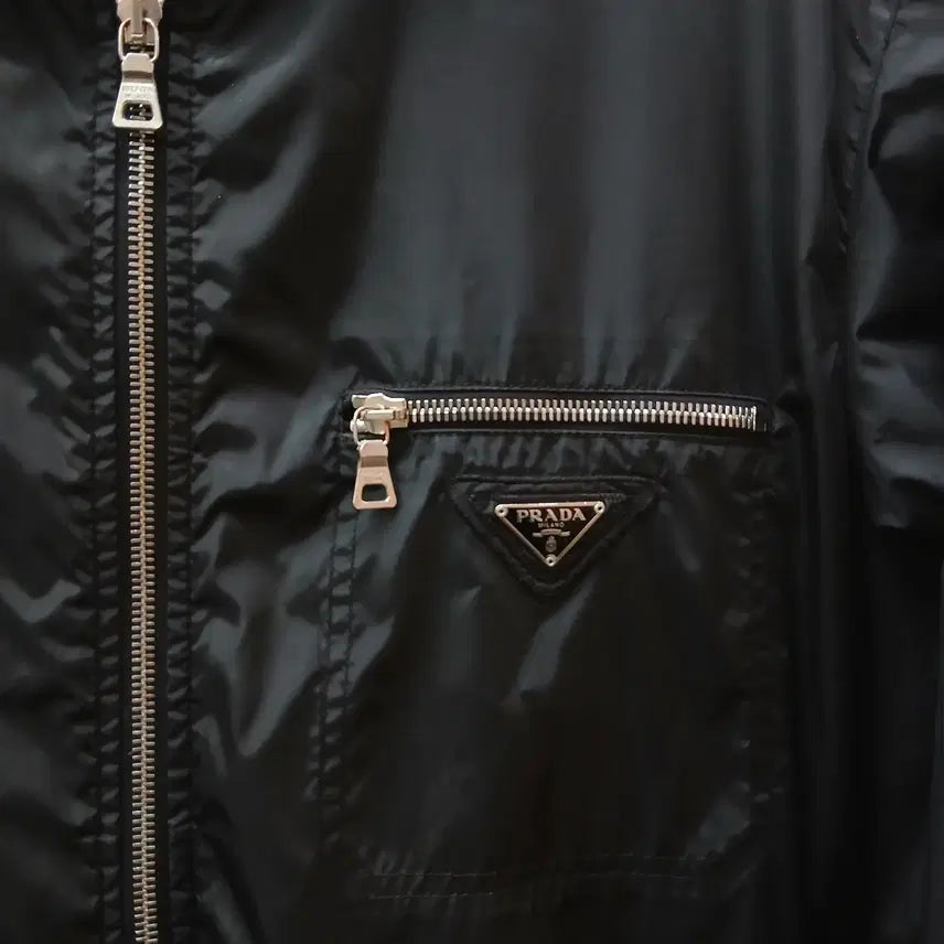 [BUNJANG] Prada Flight Windbreaker Jacket (M) / 프라다 플라이트 바람막이 자켓 [M사이즈]