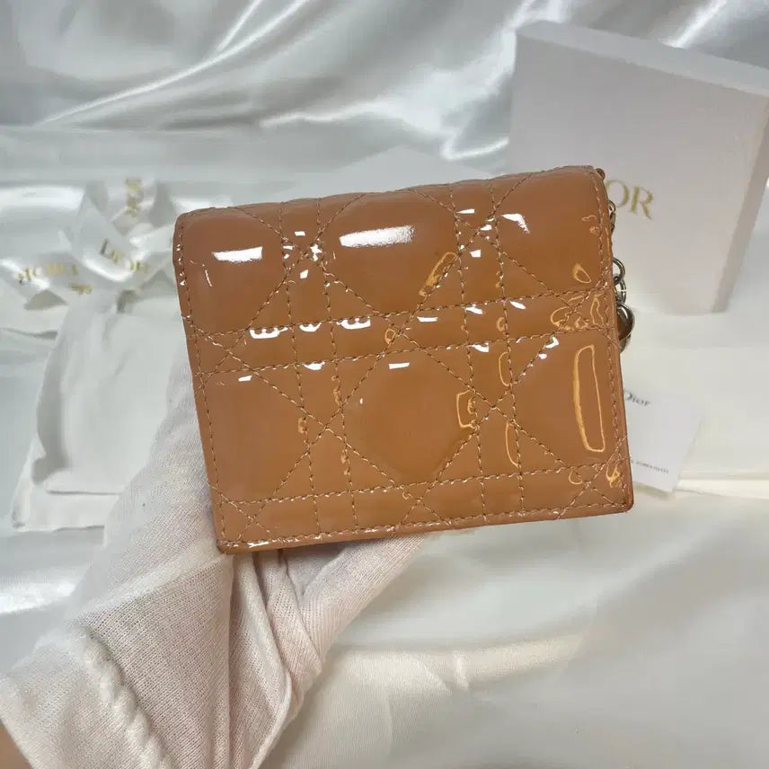 [BUNJANG] Dior Lady Cannage Patent Wallet Rose Des Vents / 디올 레이디 까나쥬 페이던트 로즈드방 풀세트 지갑