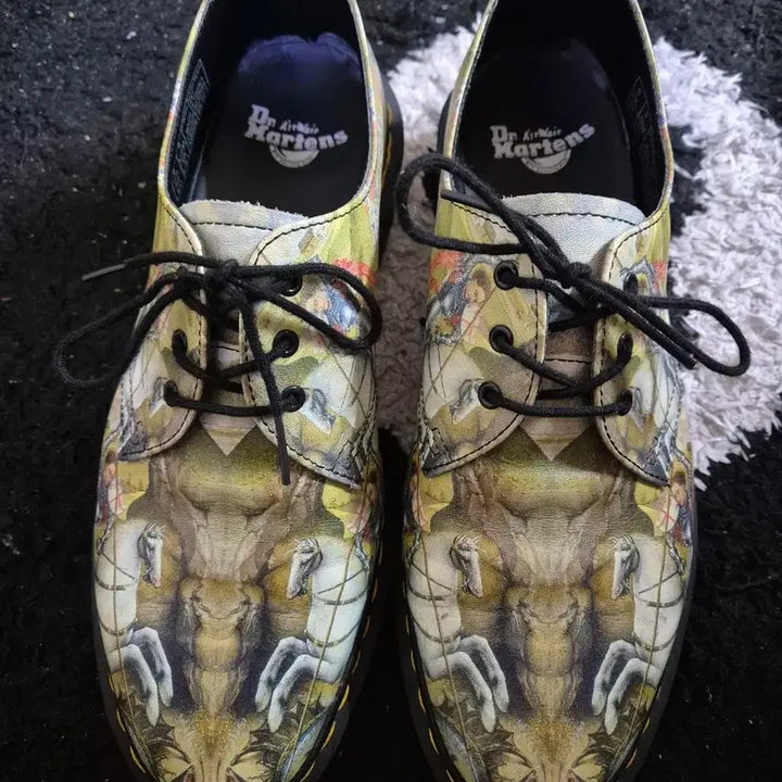 [BUNJANG] Dr. Martens 1461 Dragon Collaboration Limited Edition Boots / 닥터마틴 1461 성조지와 용 한정판 270 us9
