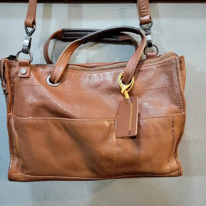 [BUNJANG] Mandarina Duck Genuine Leather Crossbody Bag / 정품 만다리나덕 가죽 크로스백