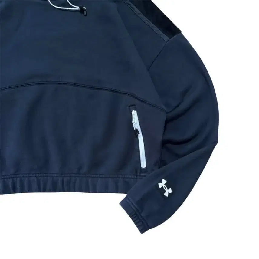 [BUNJANG] Under Armour Velvet Cropped Hoodie / 언더아머 벨벳 크롭 후드티