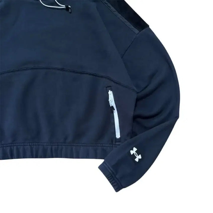 [BUNJANG] Under Armour Velvet Cropped Hoodie / 언더아머 벨벳 크롭 후드티
