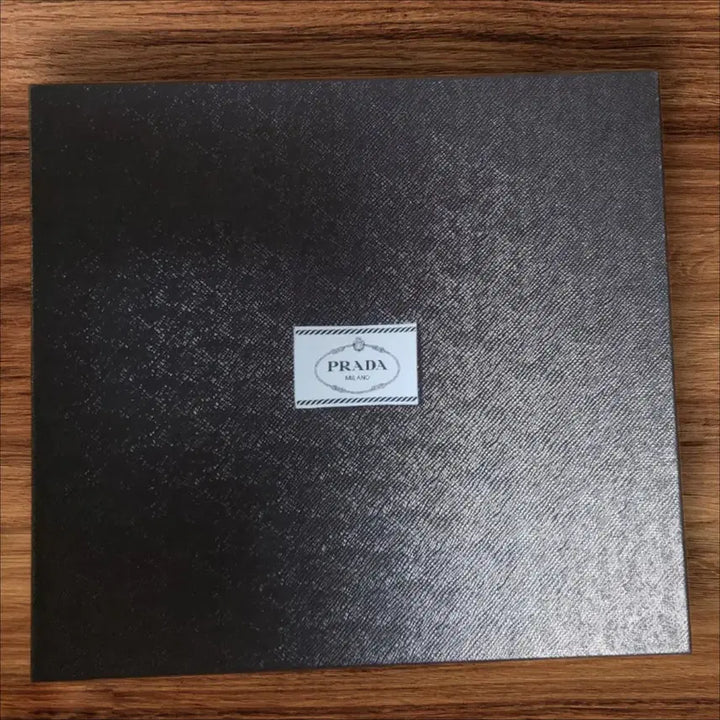 [BUNJANG] Prada Large Case with Shopping Bag / 프라다  가방 박스 대형 케이스 (쇼핑백 증정)