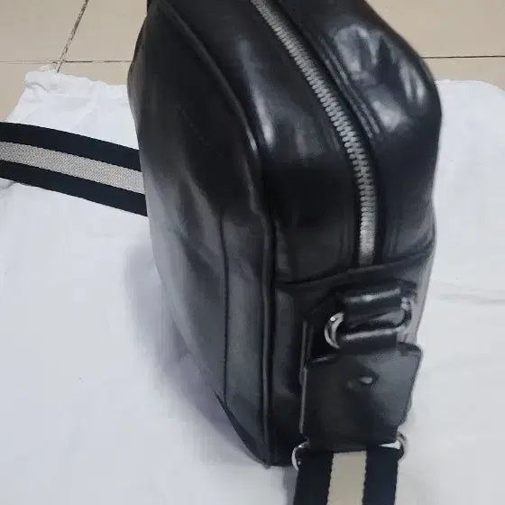 [SOLD OUT] 발리 BALLY 미니크로스백