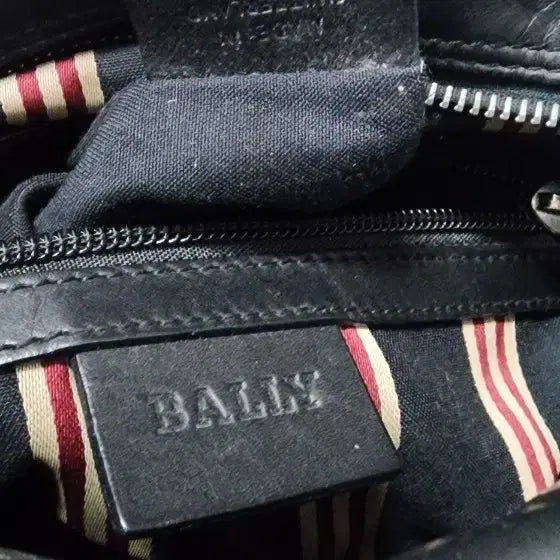 [SOLD OUT] 발리 BALLY 미니크로스백