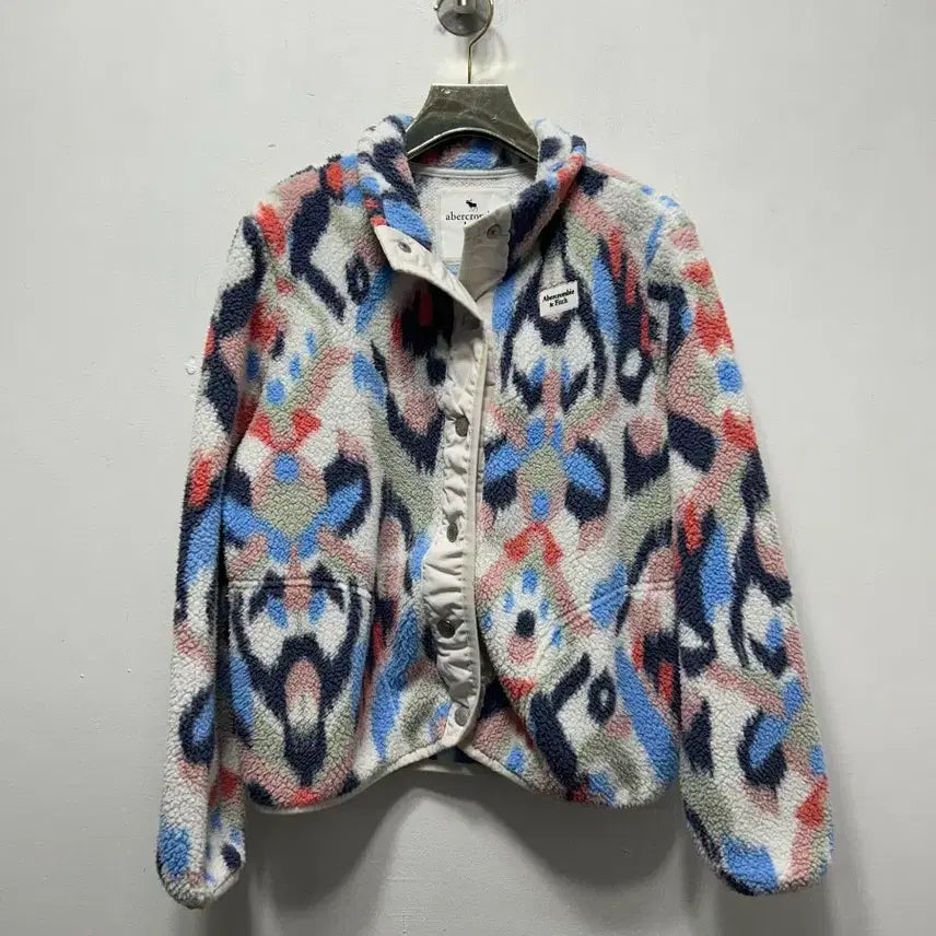 [BUNJANG] Abercrombie Fleece Jacket Pattern S / 아베크롬비 플리스 자켓 패턴 S