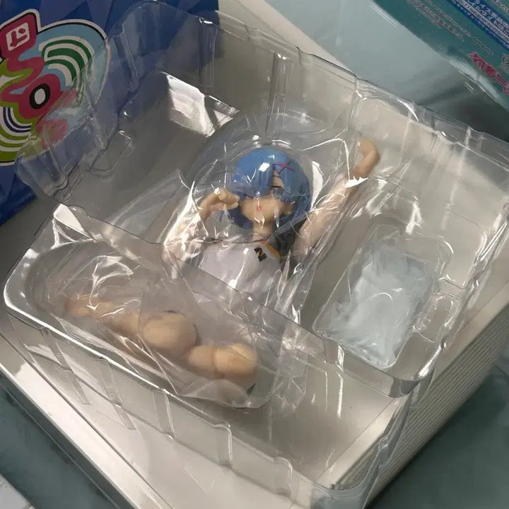 [BUNJANG] Re:Zero Rem Subaru Training Uniform Figure / 리제로 렘 스바루체육복 피규어 렘피규어 / 박스단순개봉
