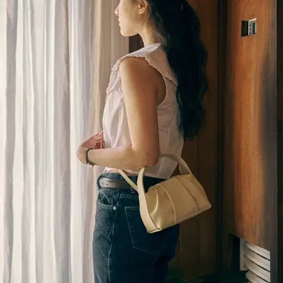 [BUNJANG] Atelier de Lumen Fantine Yellow Shoulder and Cross Bag / 아뜰리에 드 루멘) fantine 옐로우 가방