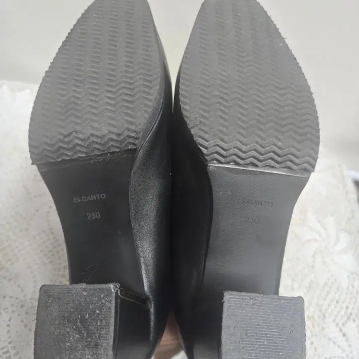 [BUNJANG] Elcanto MZZZ Black Pumps 230mm / 엘칸토 MZZZ 블랙 펌프스 230mm