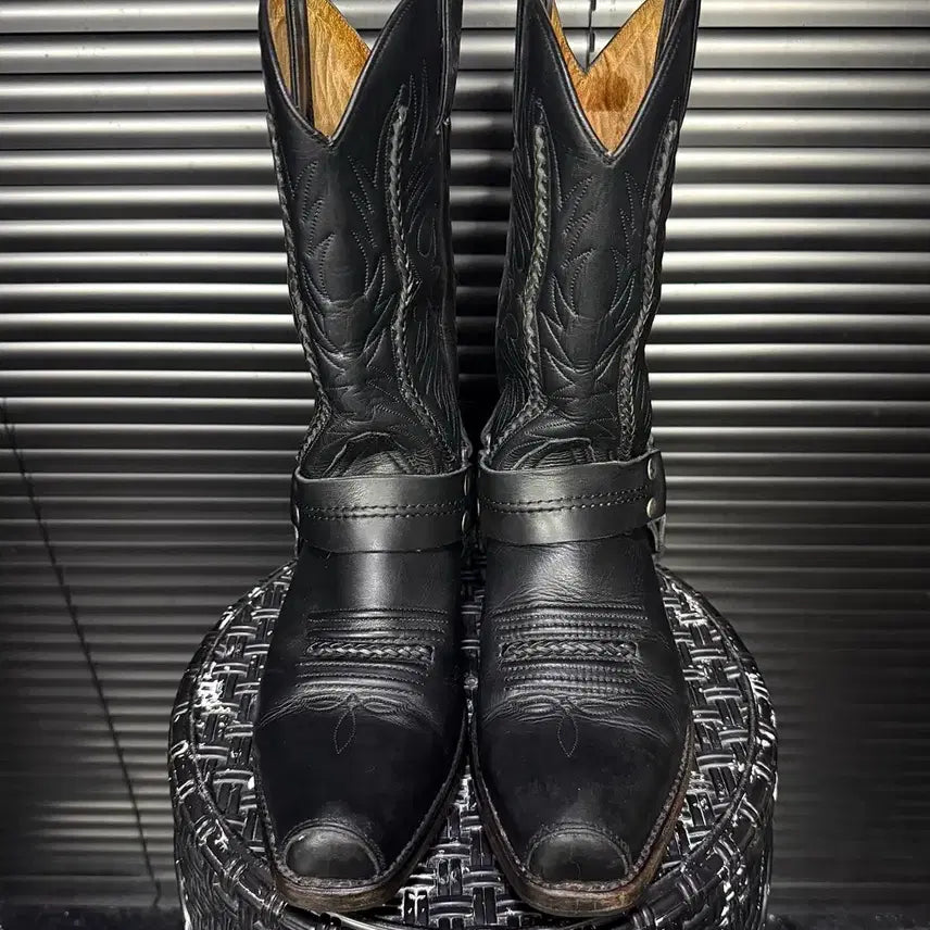 [BUNJANG] Sancho Spain Leather Western Ring Ankle Boots Black 260 / SANCHO 산초 부츠 스페인 가죽 웨스턴 부츠 링 앵클 260 블랙