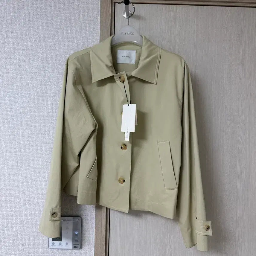 [BUNJANG] Bluebrick Cotton Crop Coat (Beige) / 블루브릭 코튼 크롭 코트(베이지)