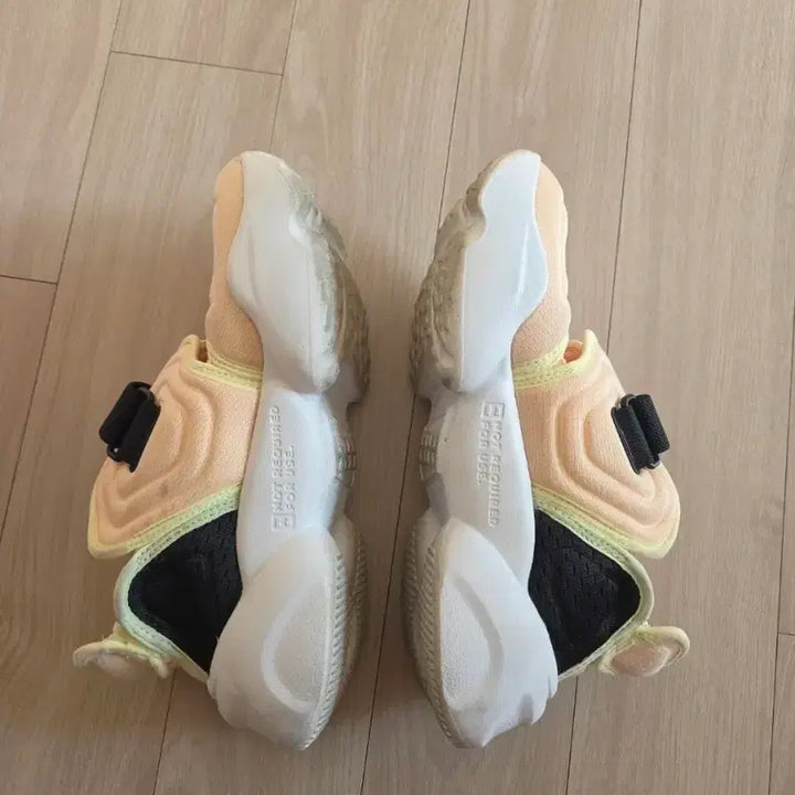 [BUNJANG] Nike Air Rift Pink Sandals / 나이키 에어 리프트 핑크 샌들 슬리퍼