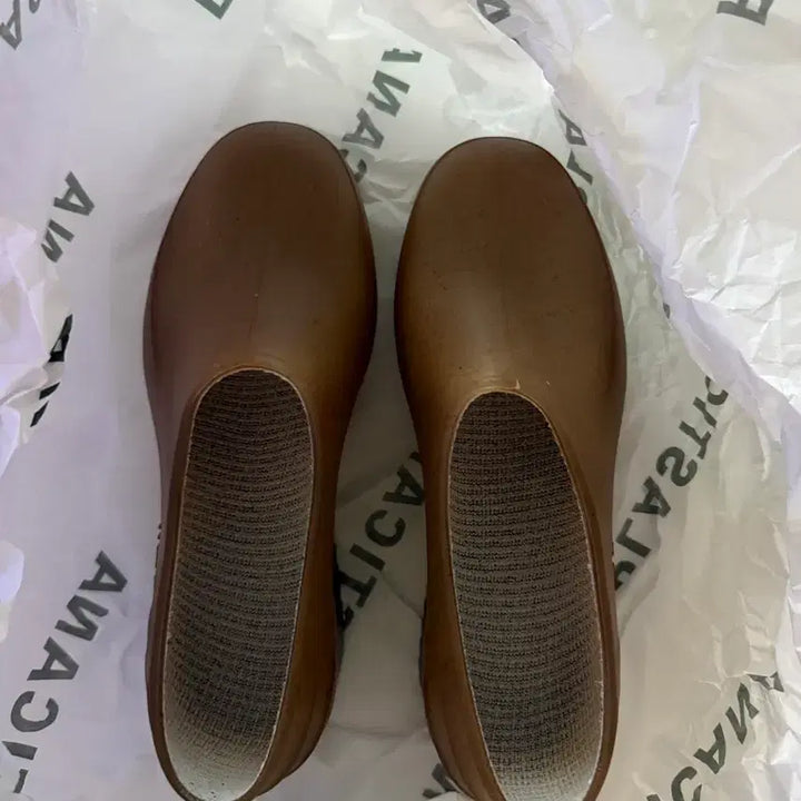 [BUNJANG] Plasticana Shoes / 플라스티카나 1회 착용 (35/36)