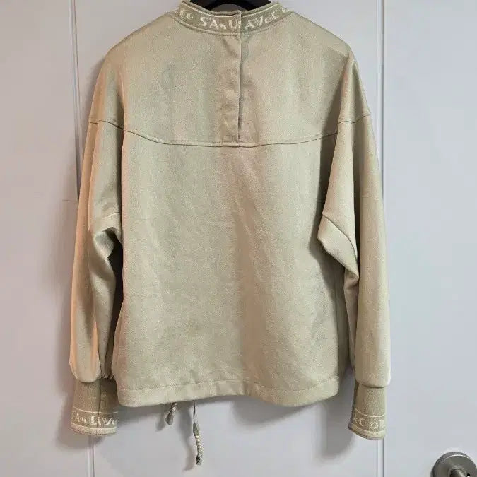 [BUNJANG] OBZEE Satin Light Khaki Top and Bottom Set / OBZEE 오브제 새틴 라이트 카키 상하의 세트