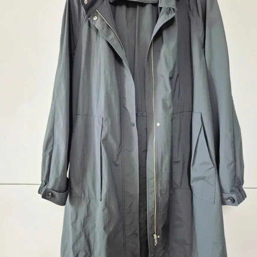 [BUNJANG] SI Defril Hooded Trench Coat / SI 씨 뒤프릴 후드 트렌치 코트