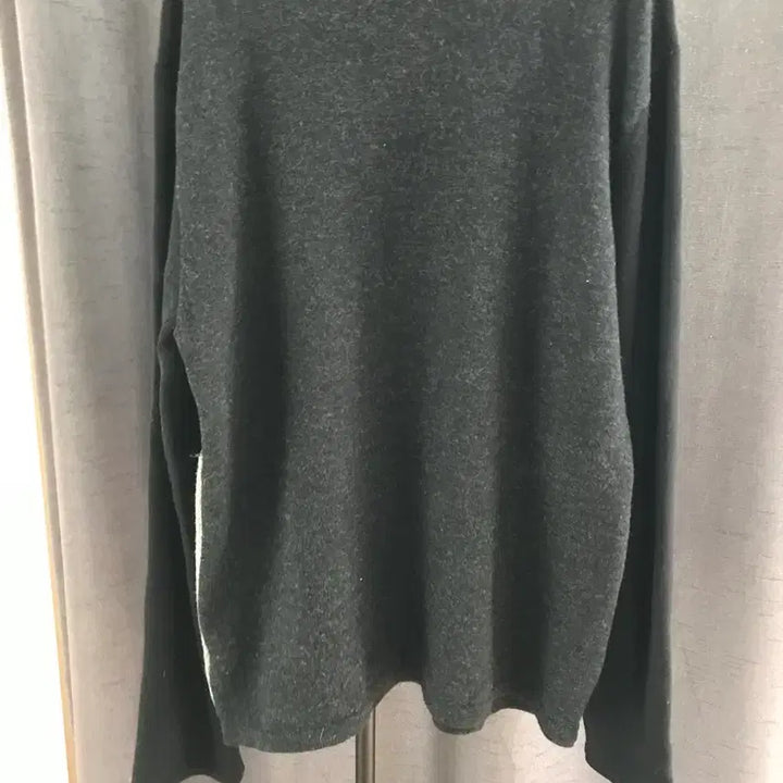 [SOLD OUT] DKNY 램스울 니트 L